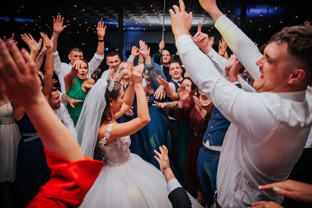 Moderne Hochzeiten verdienen modernen Sound in Potsdam.